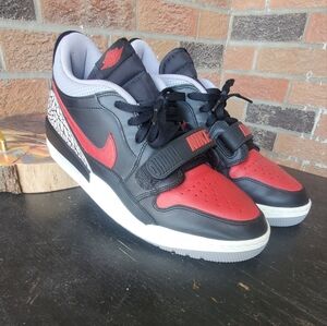 Nike Air jordan legacy 312 low EUC